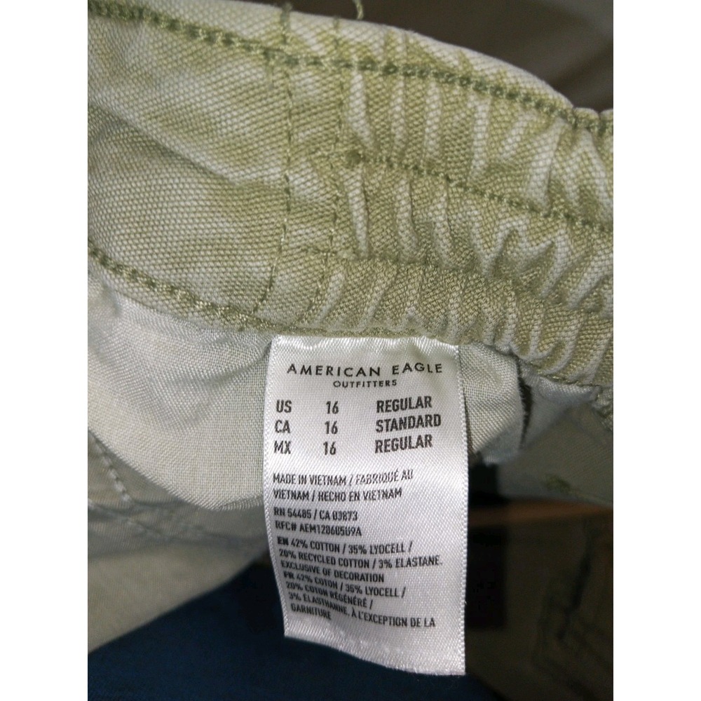 American Eagle Cargo Pants Womens 16 Tan Stretch Utility Casual Wide Leg - Picture 12 of 13